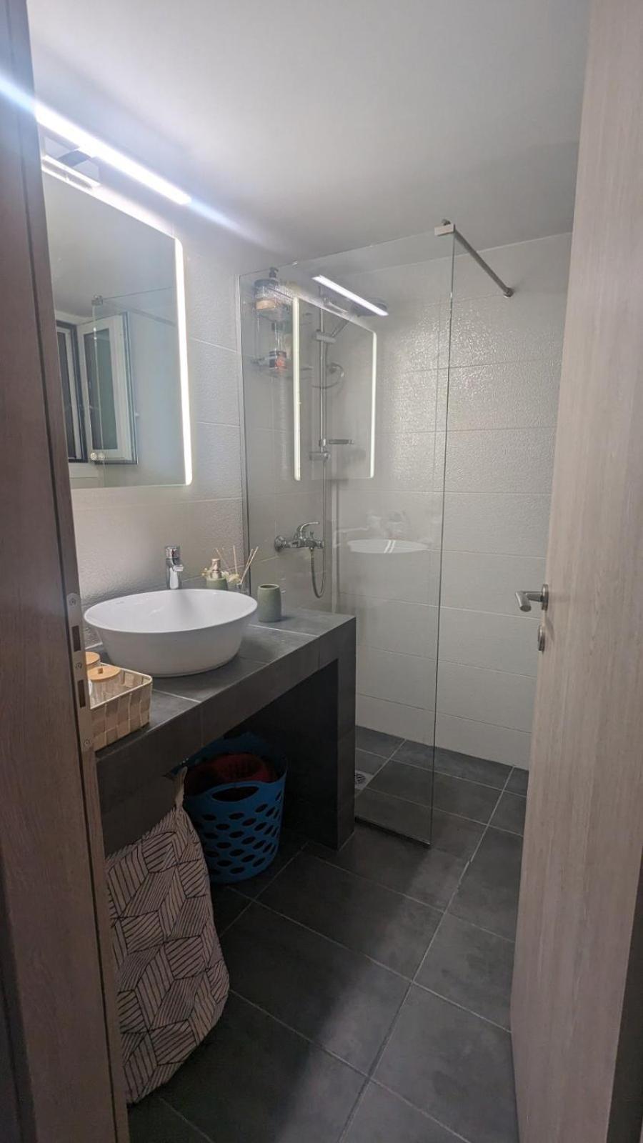 Luxury & Spacious Apartment In เอเธนส์ ภายนอก รูปภาพ